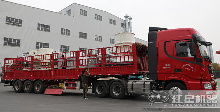 圓錐破碎機裝車、發(fā)貨